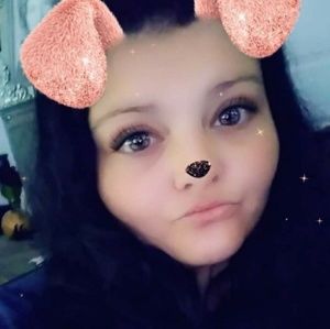 Meet your Posher, Meagan